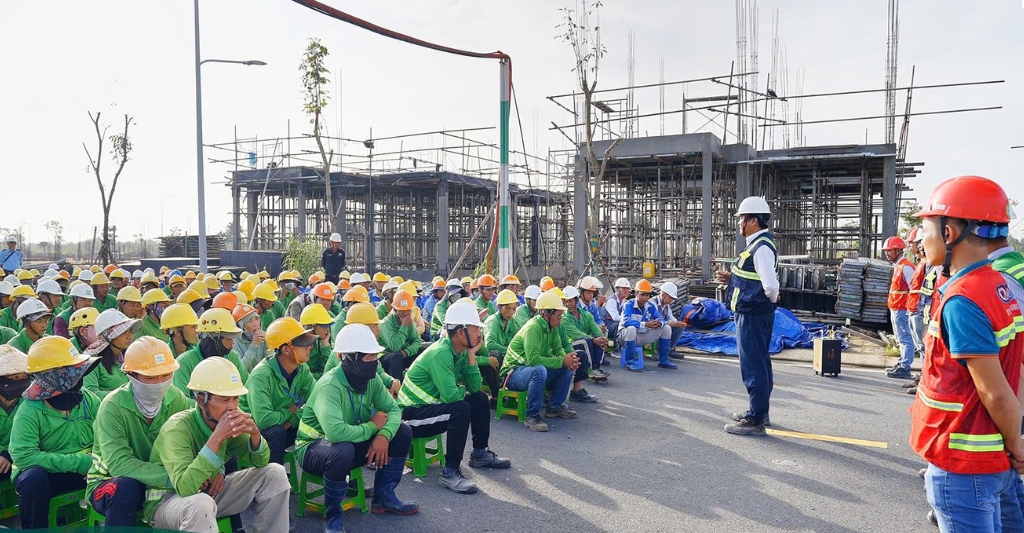 Tiến độ thi công Aqua City bứt phá: Đảo Phượng Hoàng & Ever Green 2 thi công sôi động- Tăng tốc toàn diện