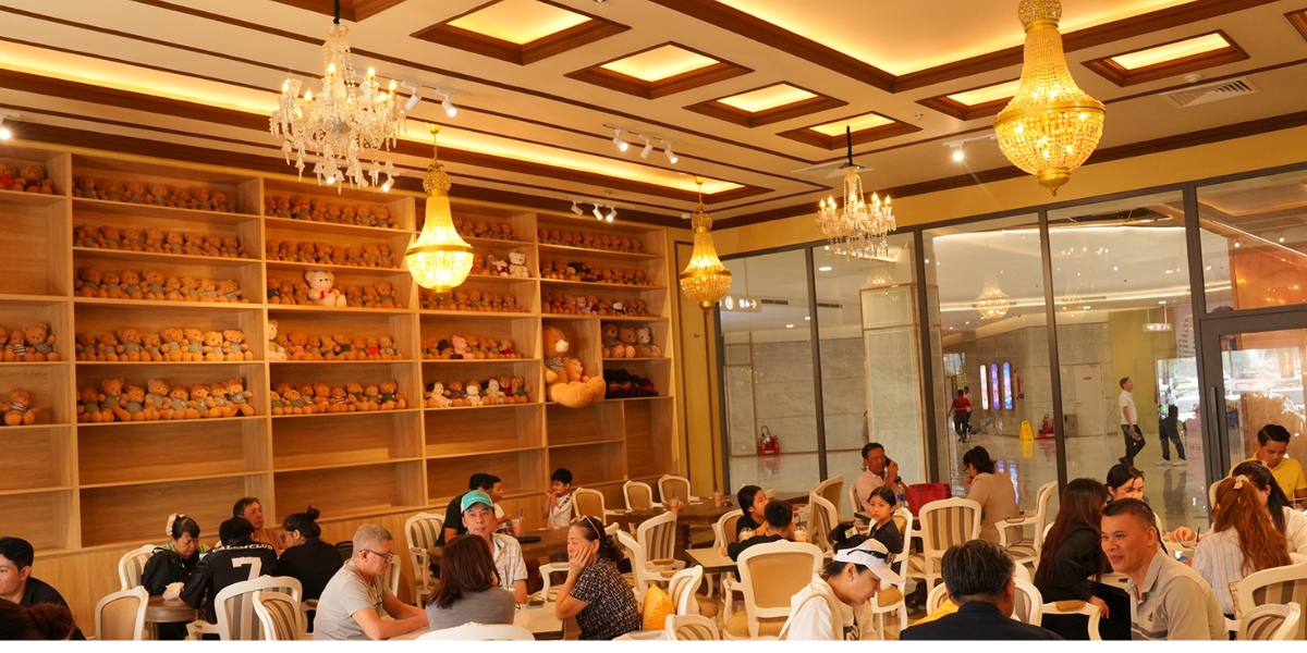 novadream-cafe-aqua-city