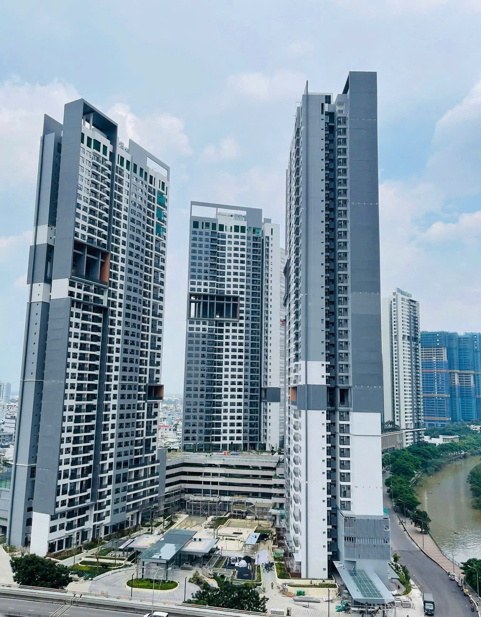 Tien-do-du-an-The-Infiniti-Riviera-Point-quan-7-moi-nhat-thang-9.2025-The-Infiniti-Keppel-Land-quan-7