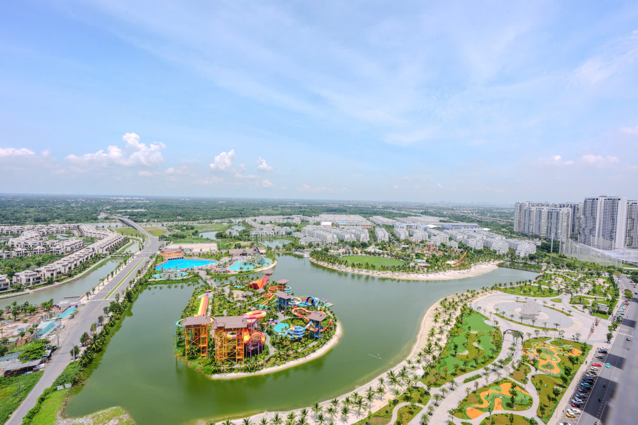 view ban cong can ho the beverly grand park-2